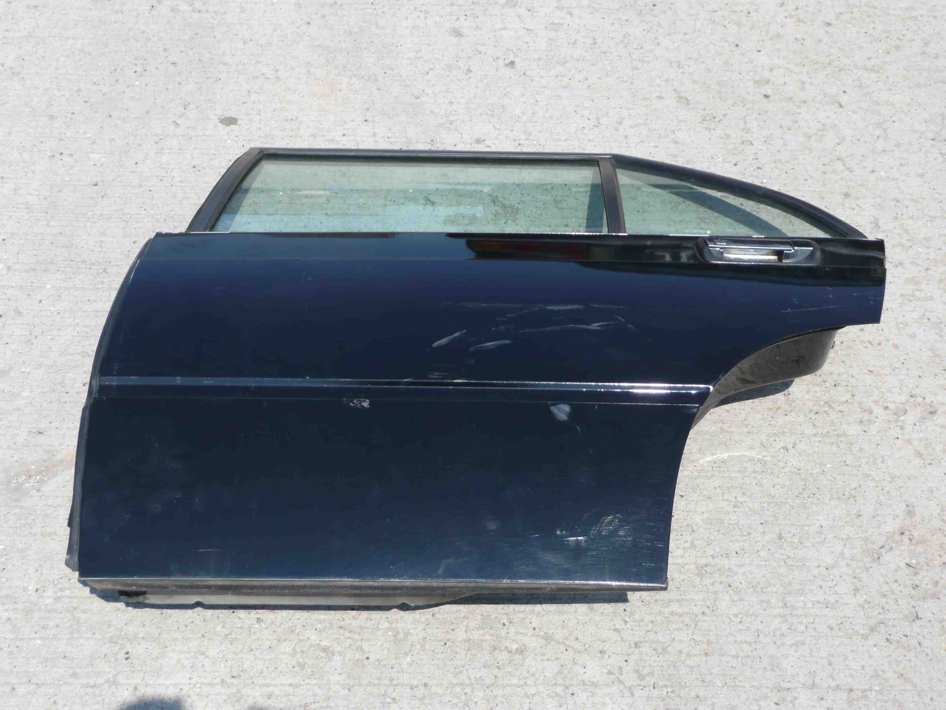 Gebruikte linker achterportier Maserati 418, 422, 424 of 430